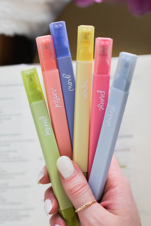 Garden Bible Highlighters GIFT Daily Grace Co 