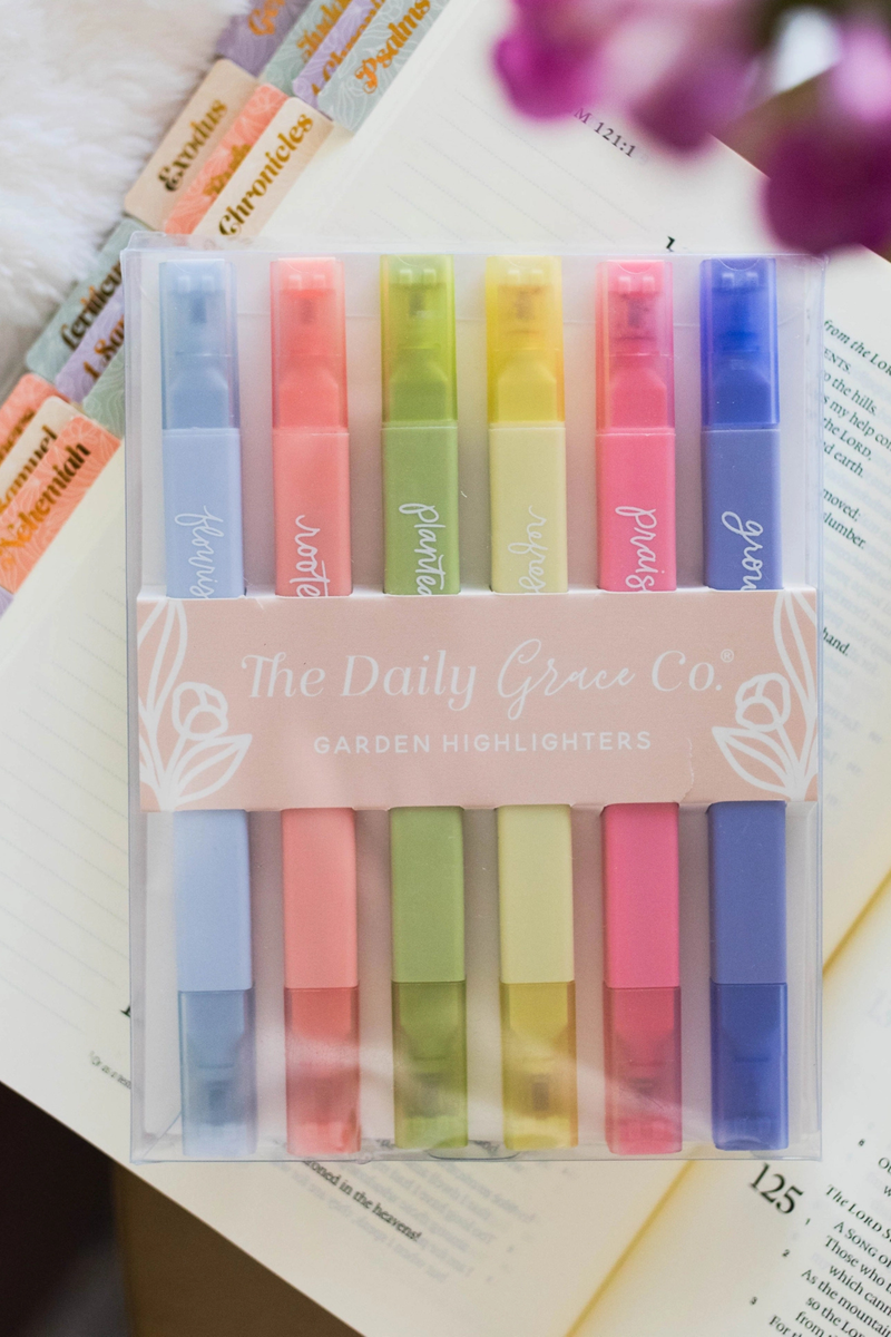 Garden Bible Highlighters GIFT Daily Grace Co 