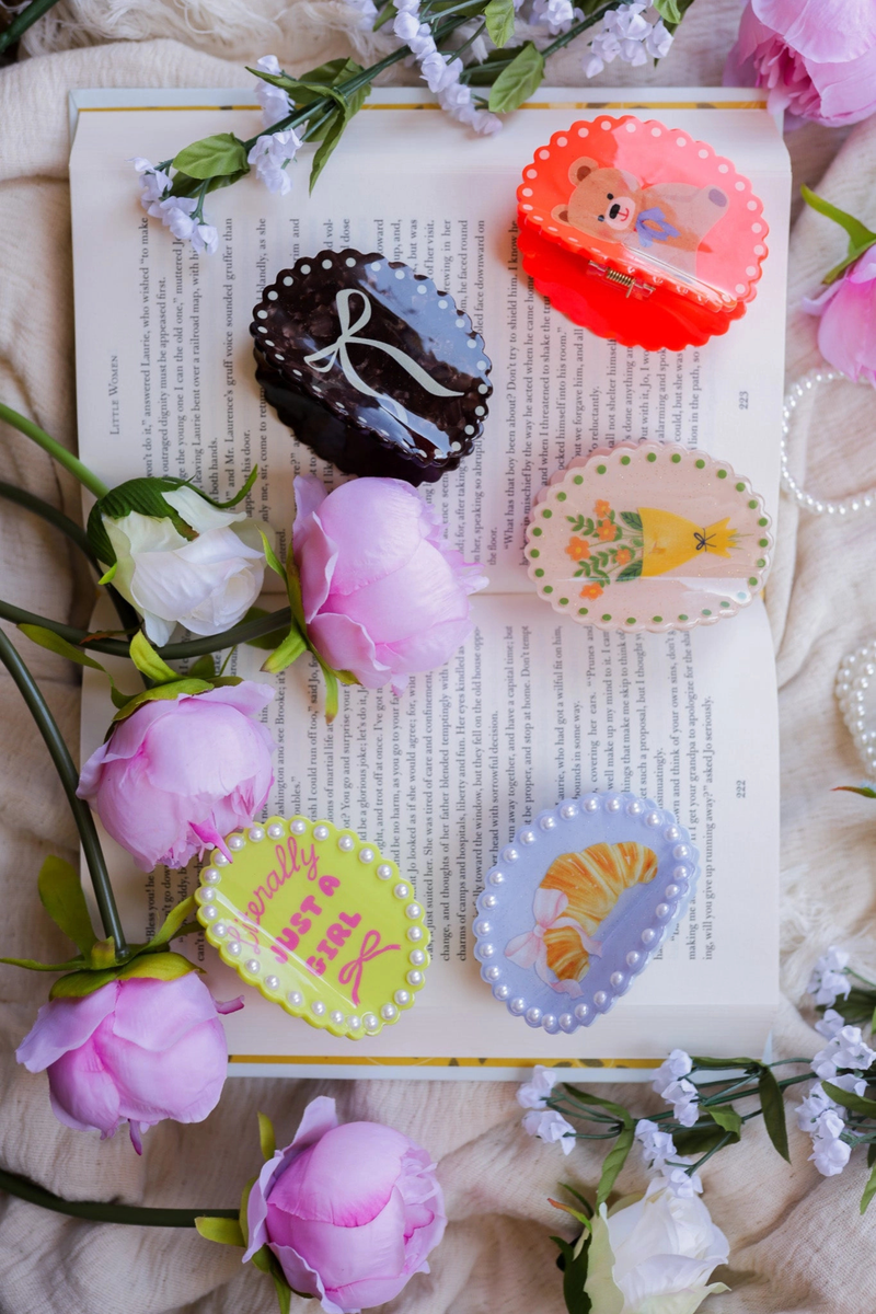 Scalloped Framed Hair Claws HAIR ACCESSORIES Kaxi 