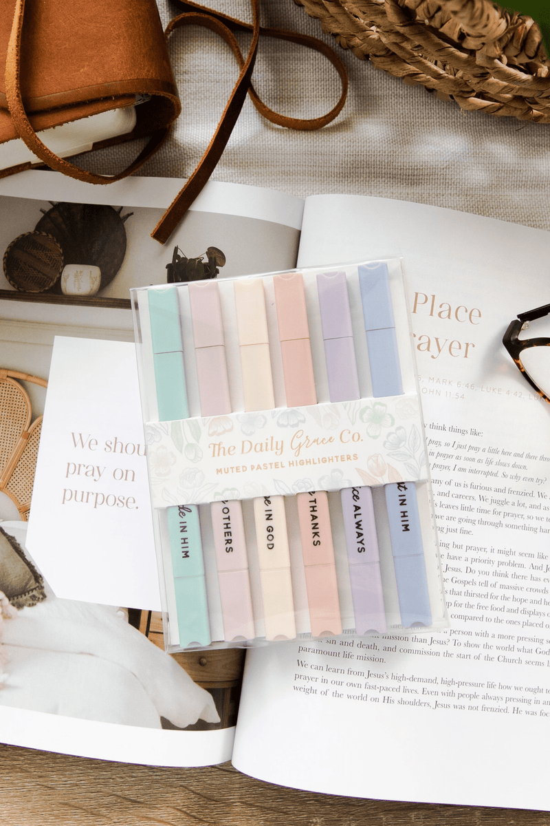 Pastel Bible Highlighters GIFT Daily Grace Co 