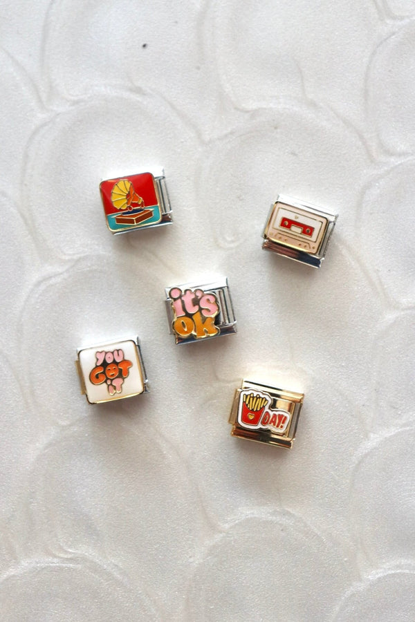Italian Charms | RETRO ITALIAN CHARM BAR LAMOON 