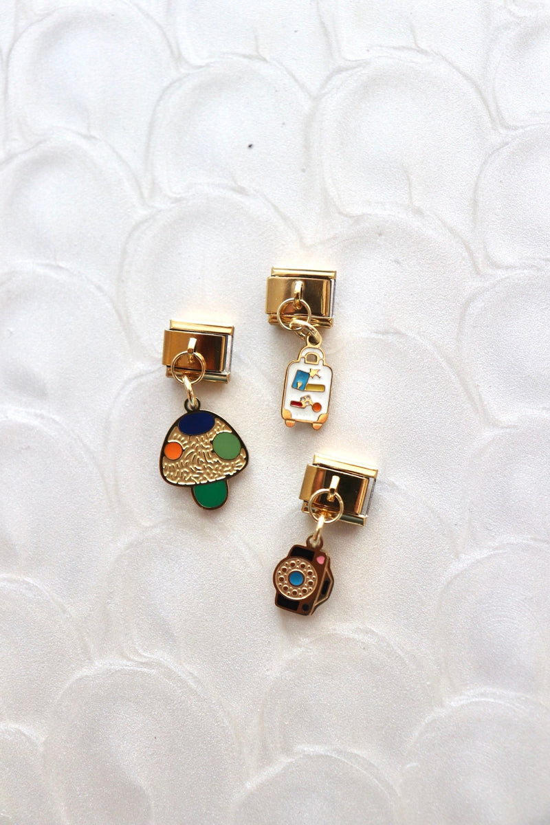 Italian Charms | TRAVEL GUIDE ITALIAN CHARM BAR LAMOON 