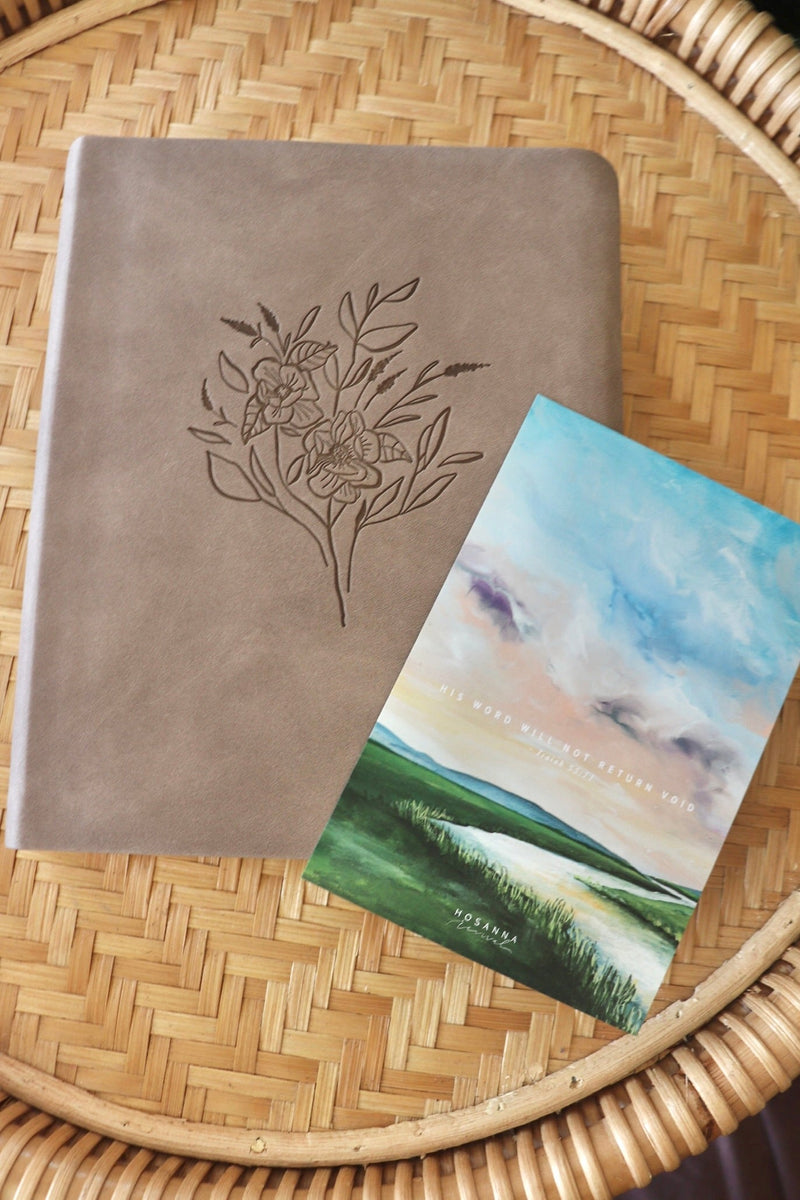 Note Taking Bibles - NLT Translation GIFT Hosana MARLO - TAUPE LEATHER 