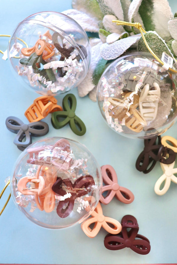 Hair Claw Ornaments GIFT Love + Repeat 