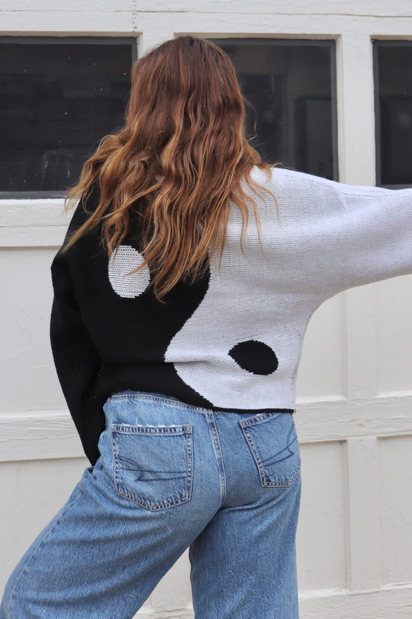 Yin Yang Sweater Wild Bohemian 