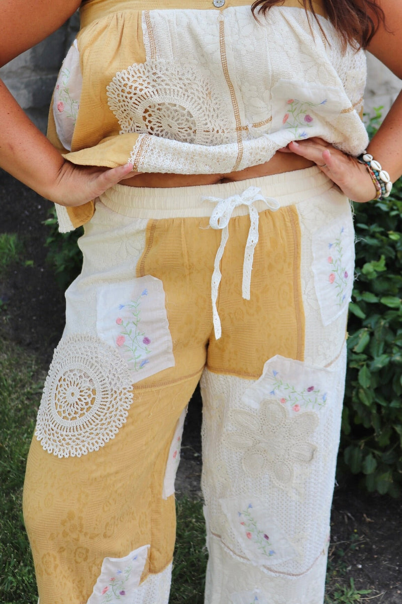 Giselle Crochet Set in Golden SET POL 